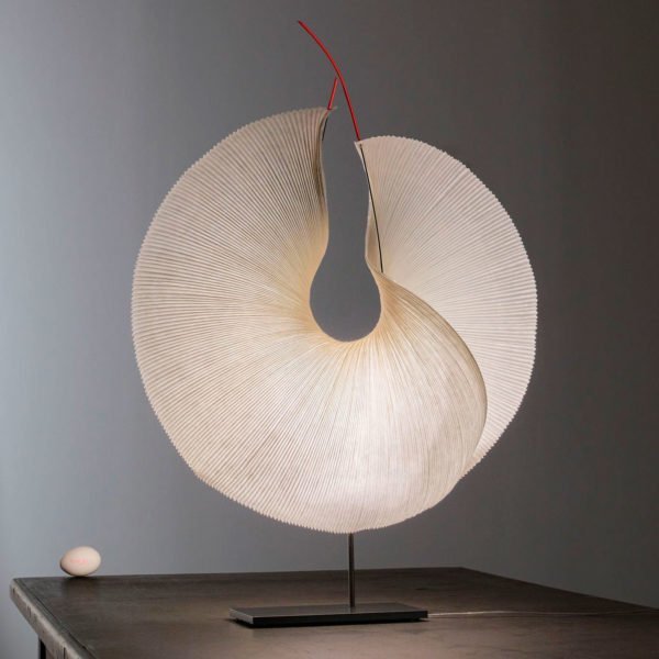 lampara de mesa yoruba rose ingo maurer diseño iluminacion argentina