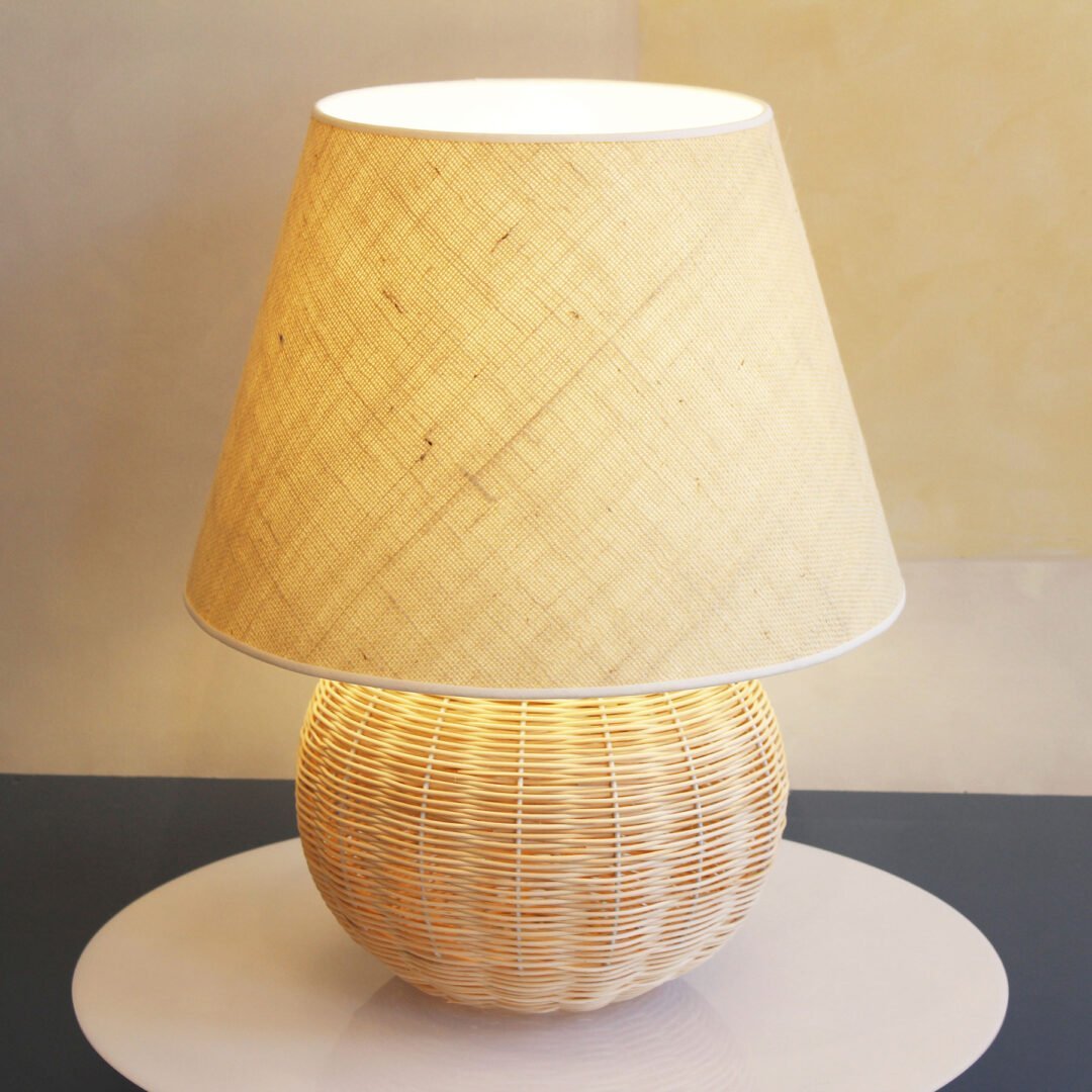 Hong - Iluminación Agüero