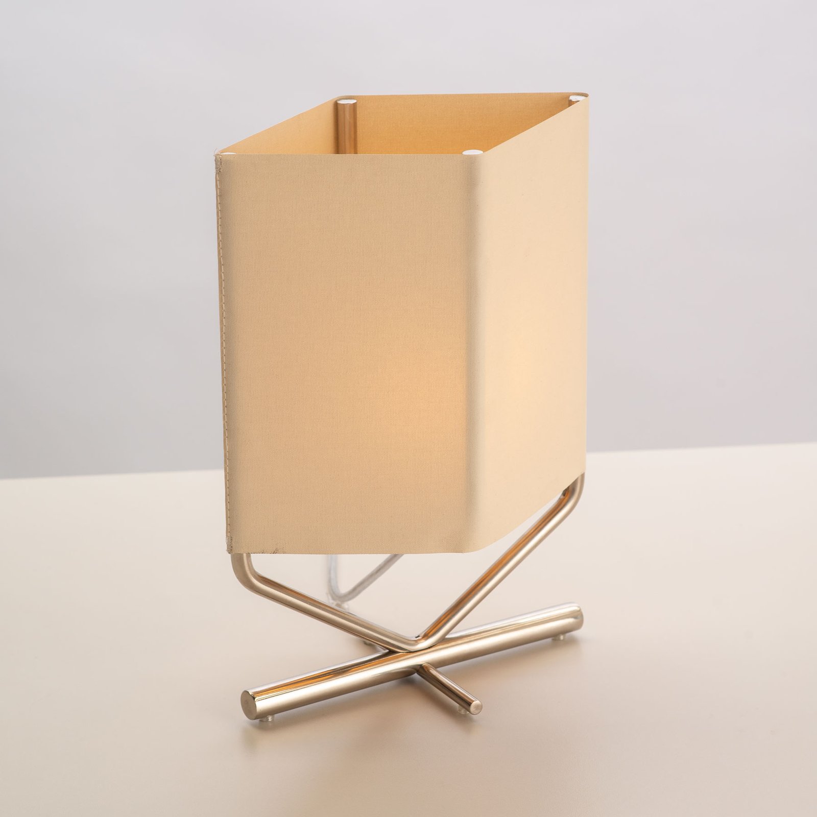 Aura-de-mesa-(b) lampara de mesa velador aura minimo