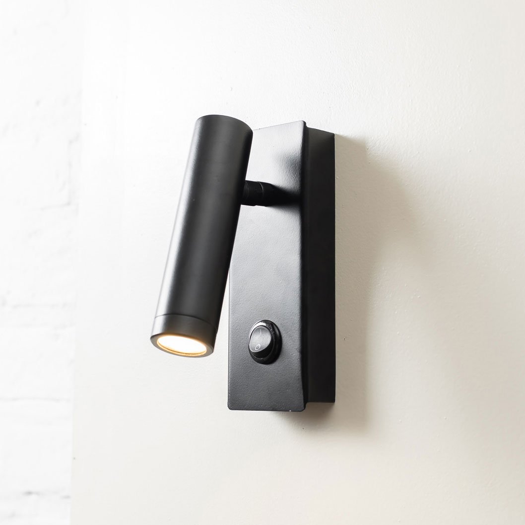 suite-aplique-4 lampara aplique dormitorio lectura pared diseño negro blanco dorado